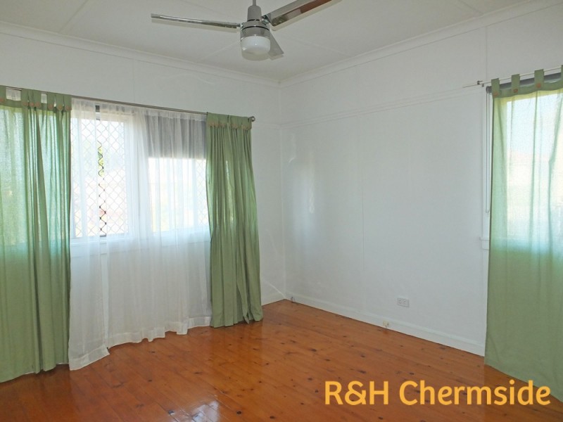 8 Oshea St, Zillmere QLD 4034