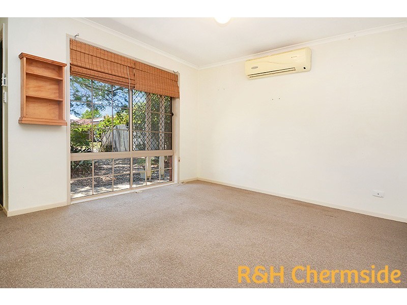 25 Desert Willow Way, Fitzgibbon QLD 4018