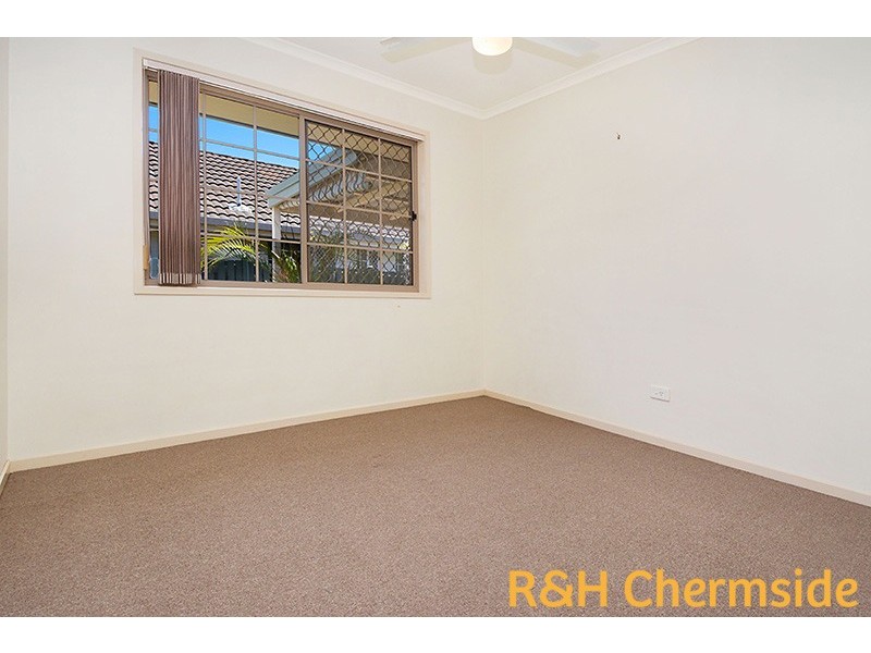 25 Desert Willow Way, Fitzgibbon QLD 4018