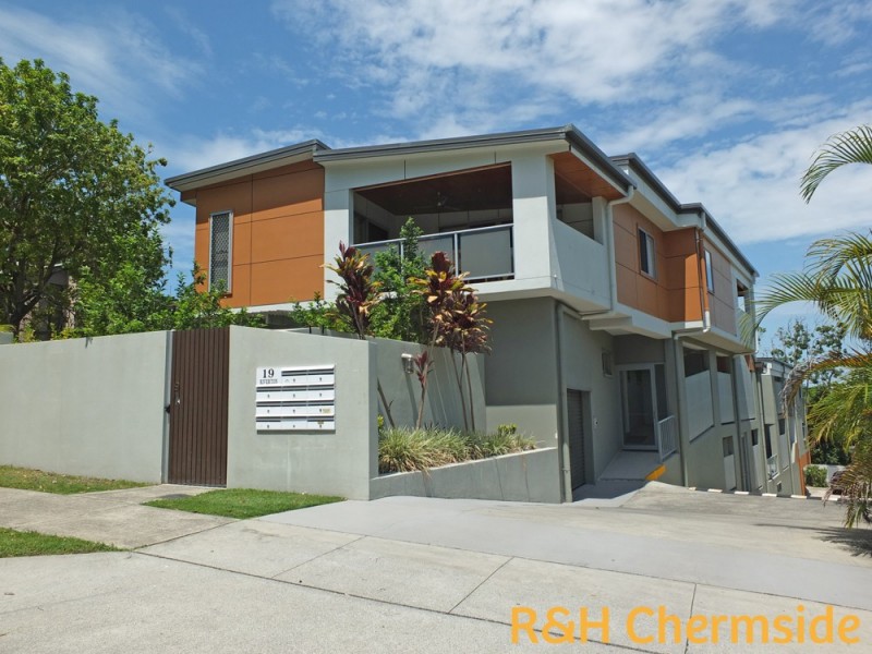 2/19 Riverton St, Clayfield QLD 4011