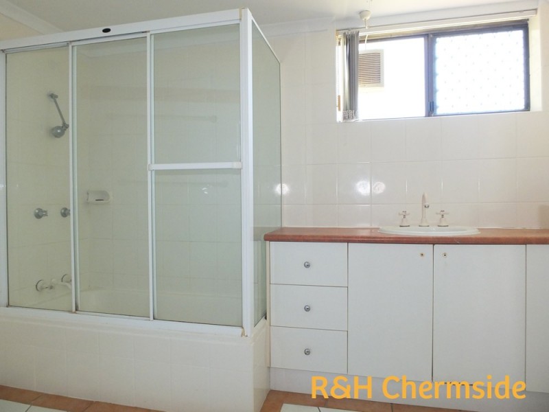 4/25 Scott Road, Herston QLD 4006