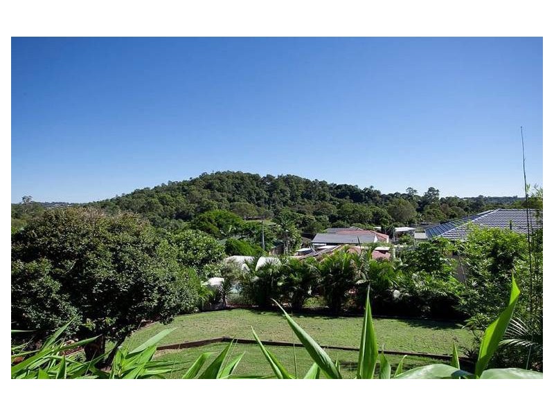 4 Longsight St, Alderley QLD 4051