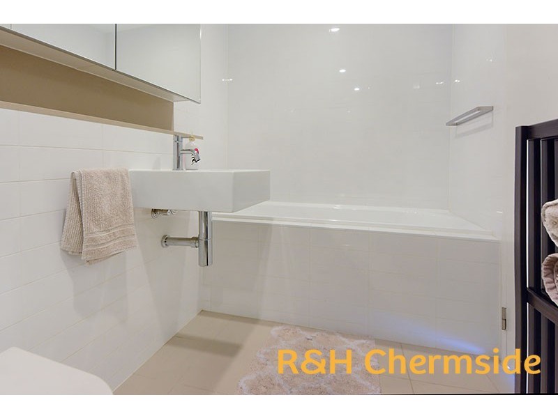 4102/37C Harbour Road, Hamilton QLD 4007