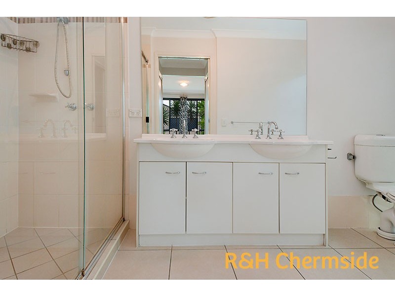 7 MACLEAN CLOSE, Fitzgibbon QLD 4018