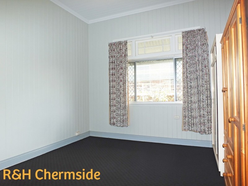 7 Hamilton St, Gordon Park QLD 4031