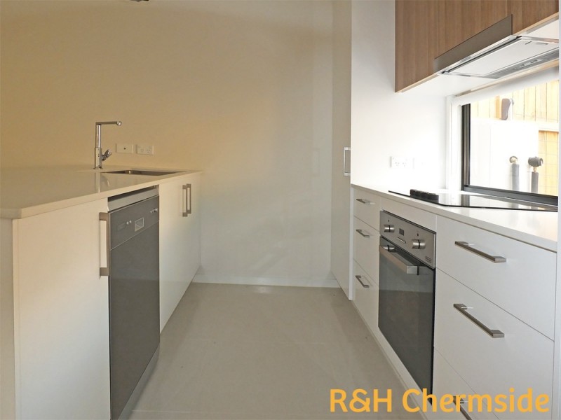 4/160 Old Northern Road, Everton Park QLD 4053