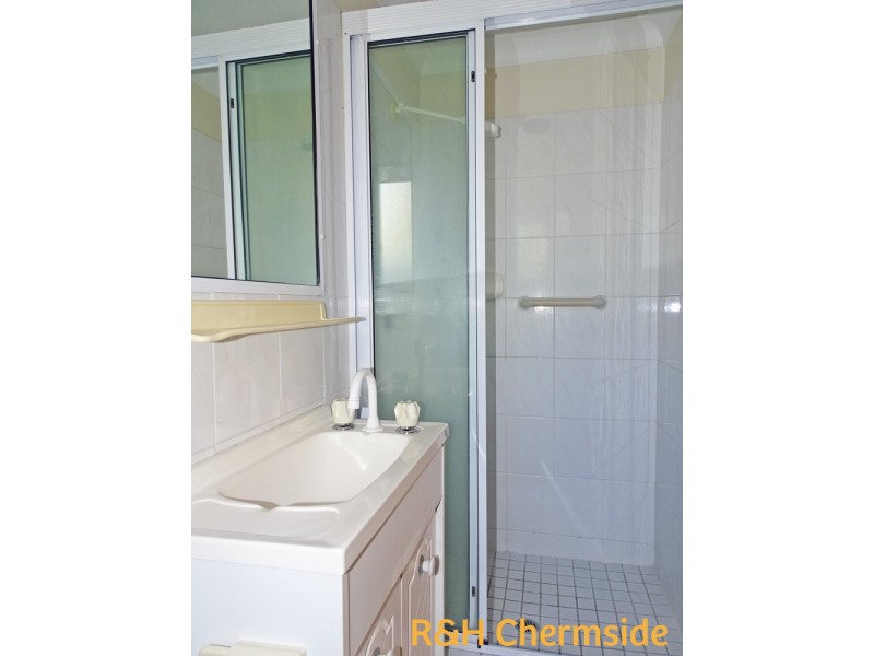 2/20 Parkhill St, Chermside QLD 4032