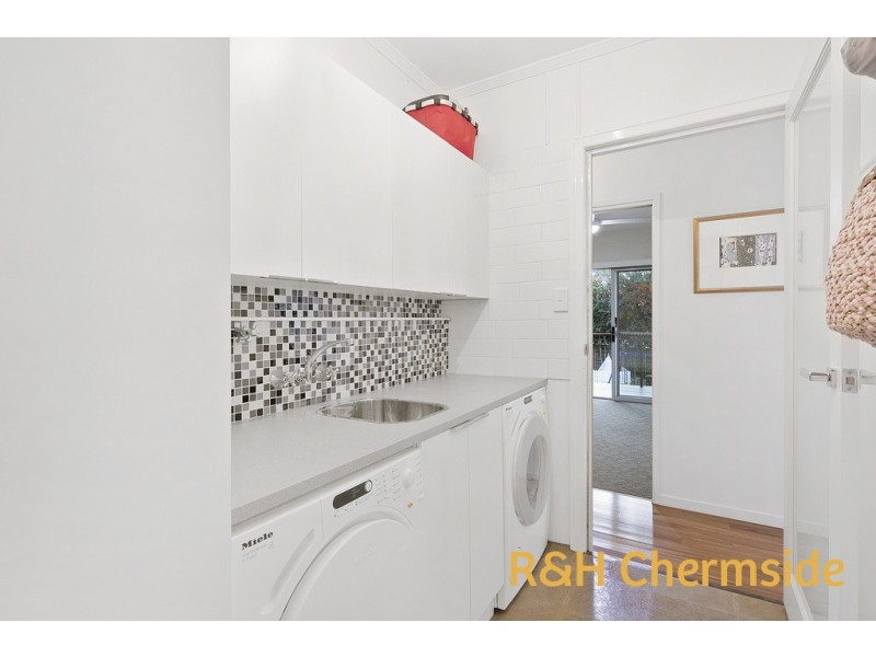 19 BERNARD STREET, Brighton QLD 4017