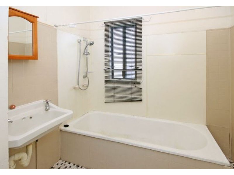 21 Grasspan Street, Zillmere QLD 4034