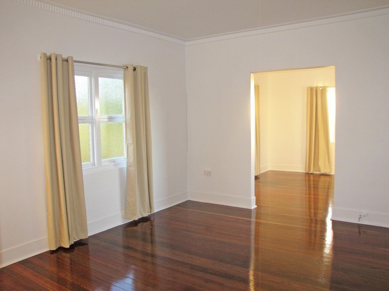 Wavell Heights QLD 4012