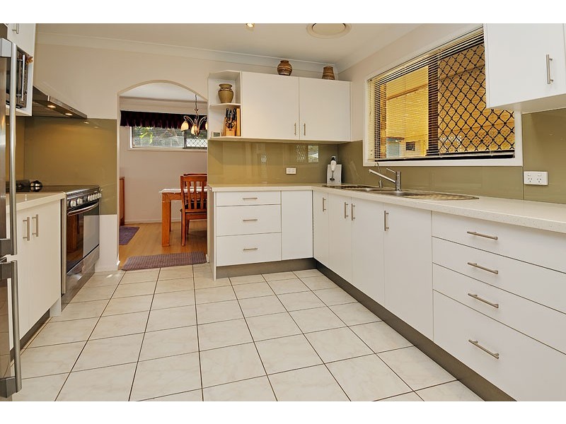 57 Cara St, Aspley QLD 4034