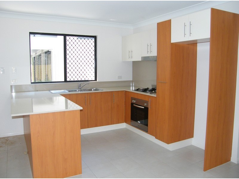 18 Seeney St, Zillmere QLD 4034