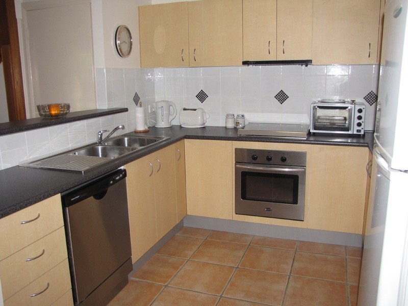 2/11 Eastleigh Street, Chermside QLD 4032