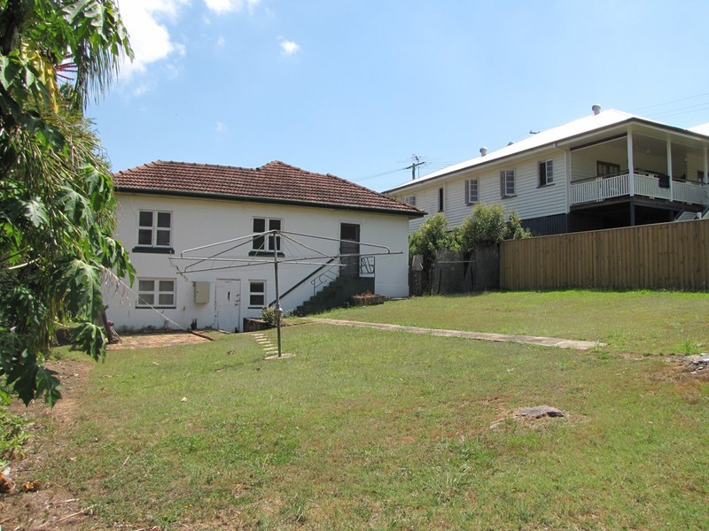 4 Stubley St, Wavell Heights QLD 4012