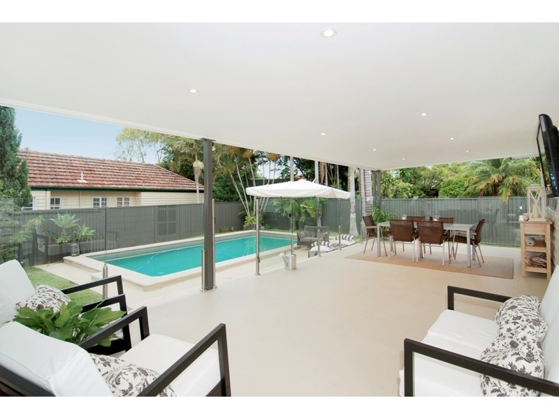 53 Baskerville St, Brighton QLD 4017