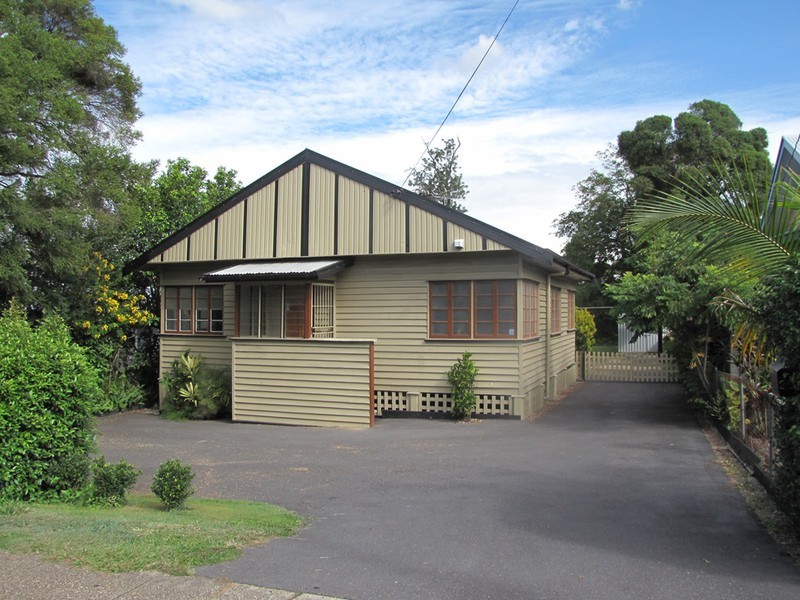 250 Hamilton Road, Chermside QLD 4032