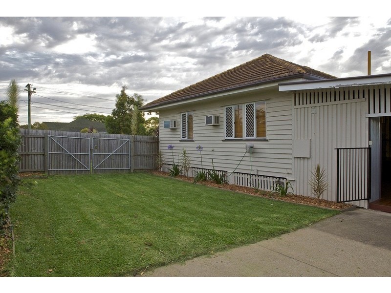 70 Corrie St, Chermside QLD 4032
