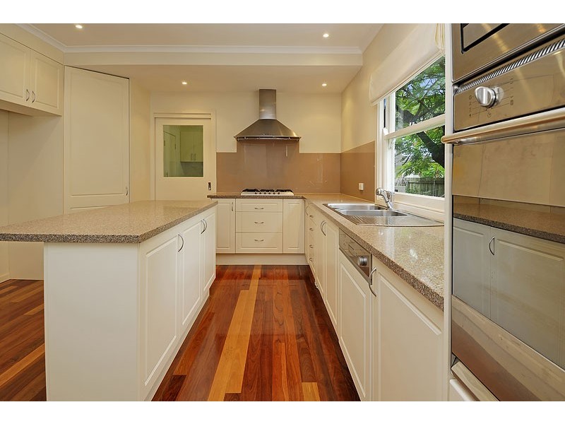 64 Ellerdale Street, Aspley QLD 4034