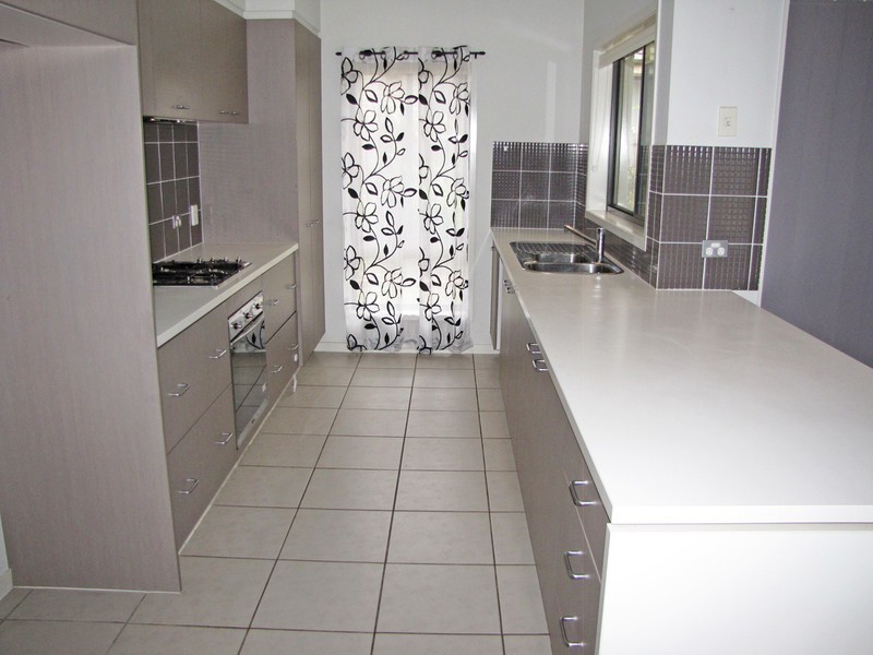 1 Surrey Close, Bald Hills QLD 4036