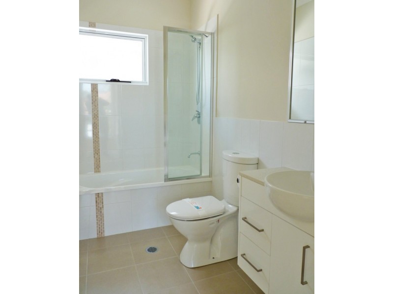 3/10 Harry Street, Zillmere QLD 4034