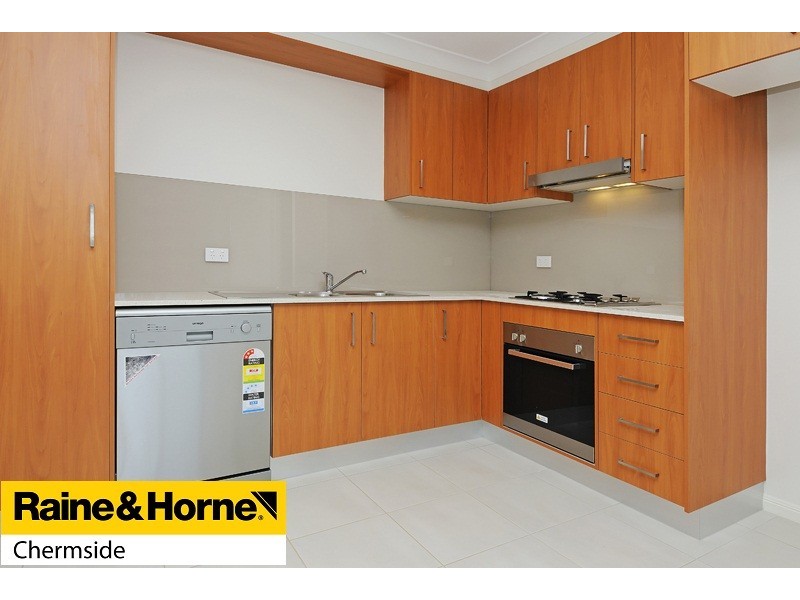 4/5 Rhodes Street, Stafford QLD 4053