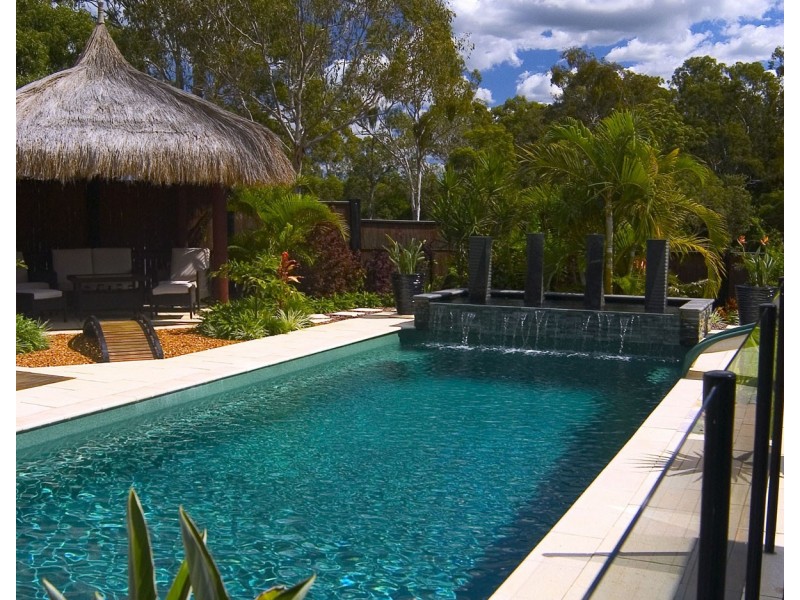 63 Darien St, Bridgeman Downs QLD 4035