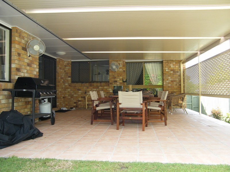 17 Ustinov Crescent, Mcdowall QLD 4053