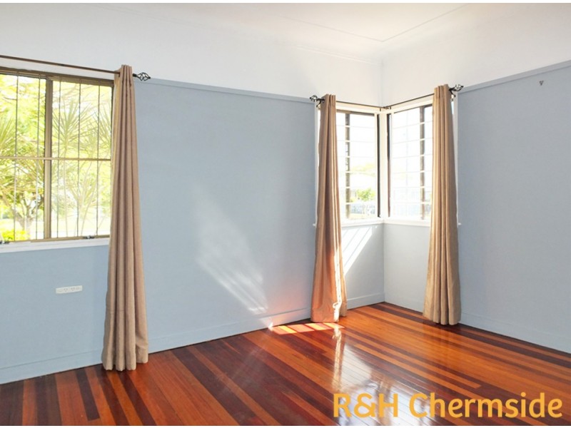 81 Corrie Street, Chermside QLD 4032