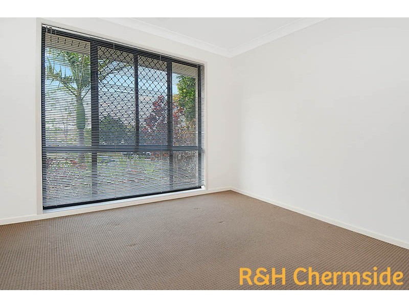 27 Mondial Dve, Warner QLD 4500