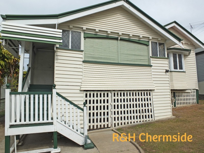 70 Stafford Rd, Kedron QLD 4031