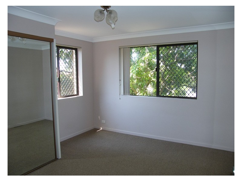 3/2 Foundation Street, Chermside QLD 4032