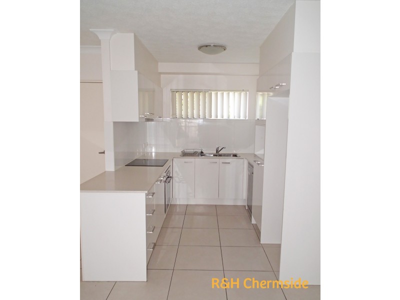 3/8 Kingsmill St, Chermside QLD 4032