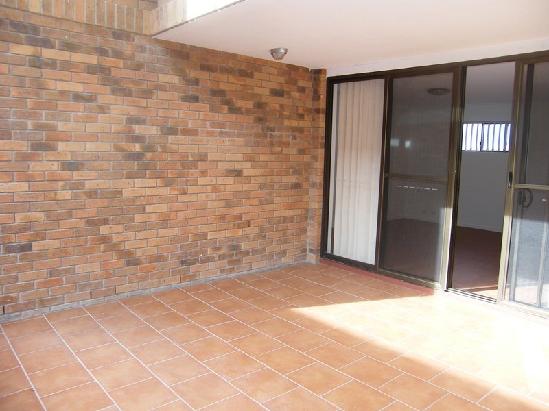 2 / 30 Hilltop Avenue, Chermside QLD 4032