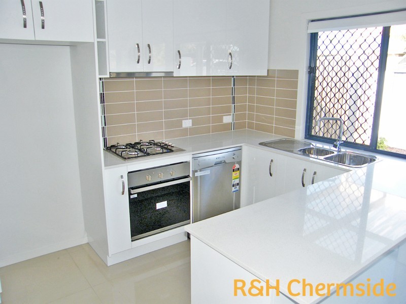 1/4 Ballantine St, Chermside QLD 4032