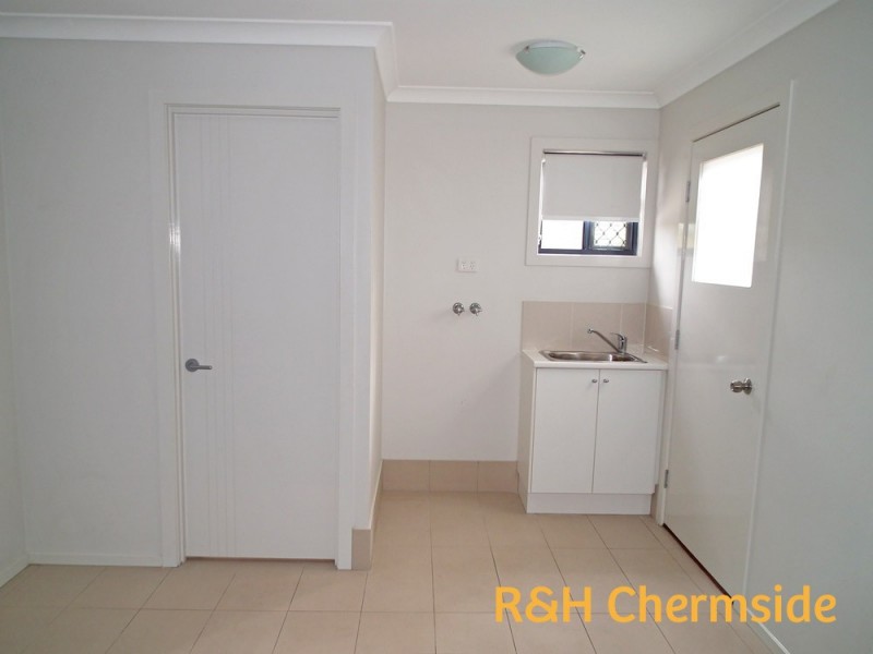 4/4 Ballantine St, Chermside QLD 4032