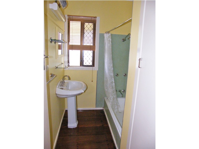 679 Webster Rd, Chermside QLD 4032