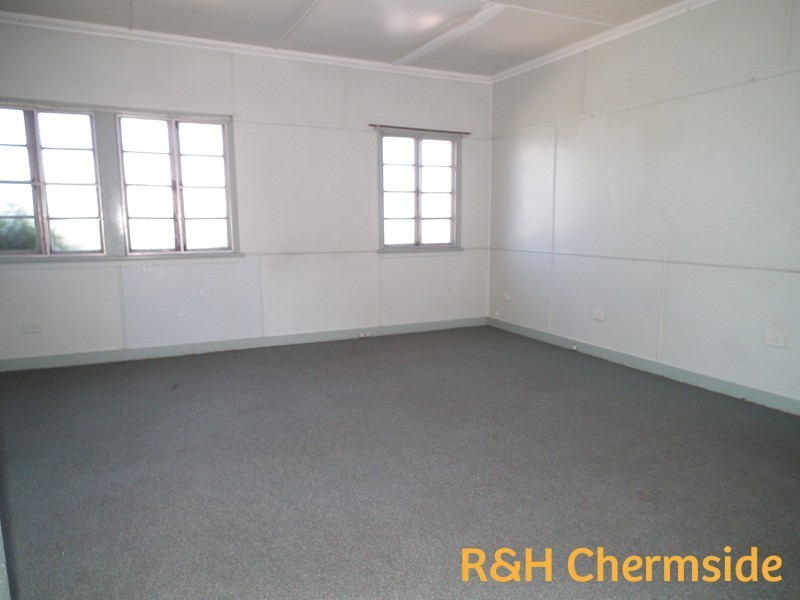 264 Hamilton Road, Chermside QLD 4032