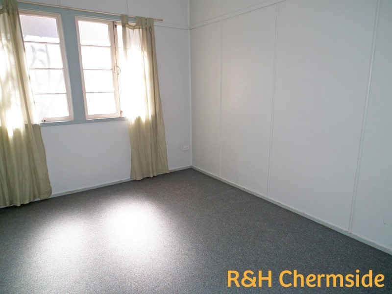 264 Hamilton Road, Chermside QLD 4032