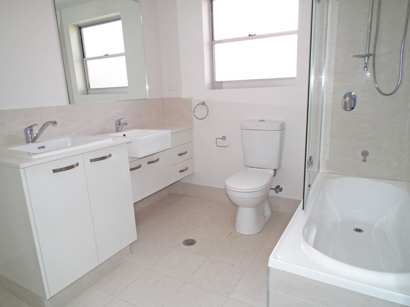 Wavell Heights QLD 4012