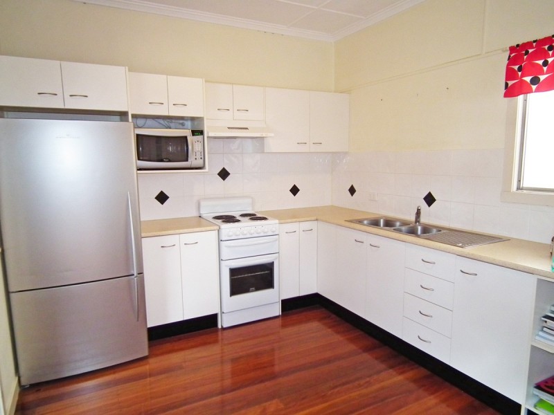 Wavell Heights QLD 4012