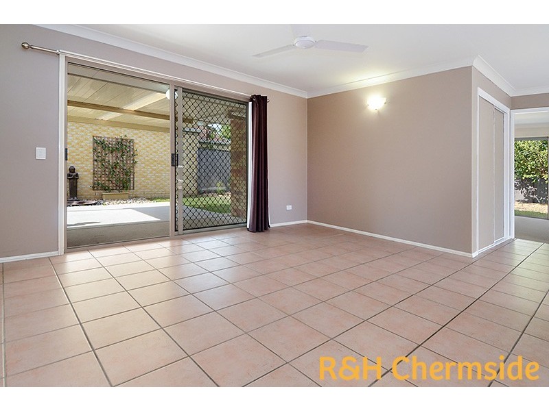 9 Azalea Cres, Fitzgibbon QLD 4018