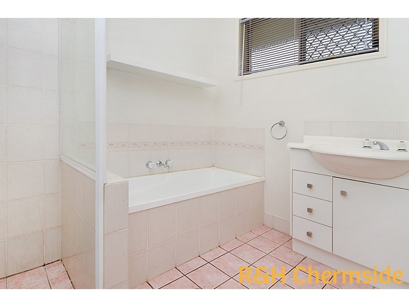 9 Azalea Cres, Fitzgibbon QLD 4018