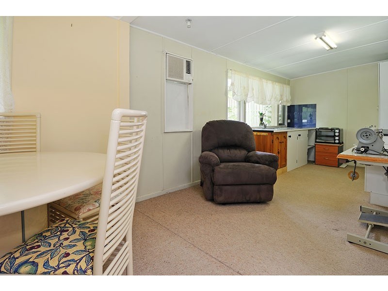 74 Kirby Rd, Aspley QLD 4034