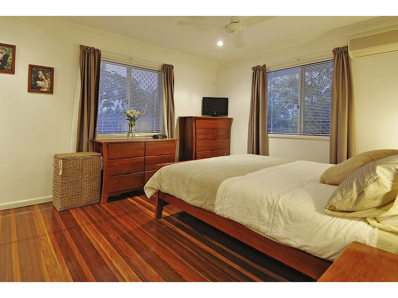 Chermside West QLD 4032