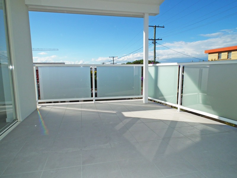 2/18 Zenith Ave, Chermside QLD 4032