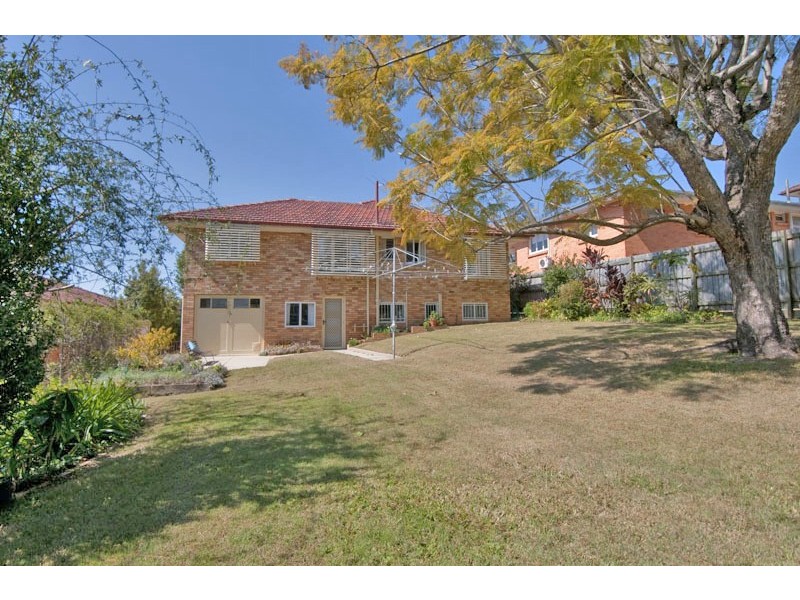 11 Ben St, Chermside West QLD 4032