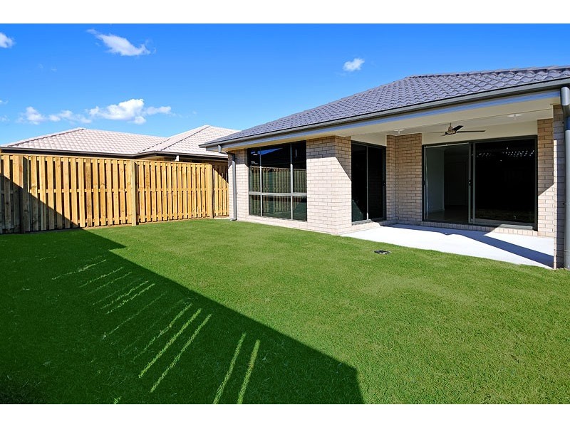 67 Diamantina Cres, Fitzgibbon QLD 4018