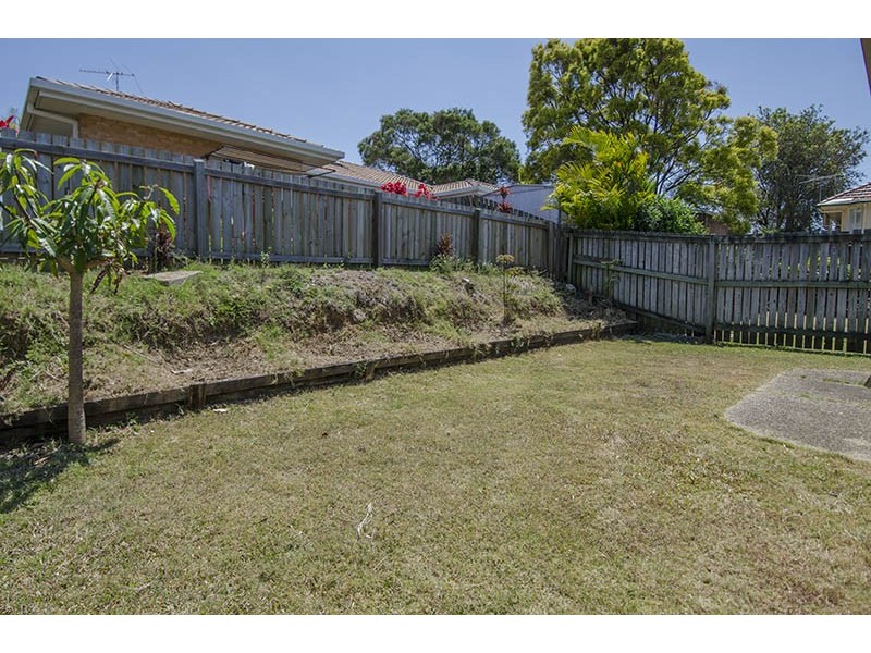 27 / 2 Nye St, Chermside QLD 4032