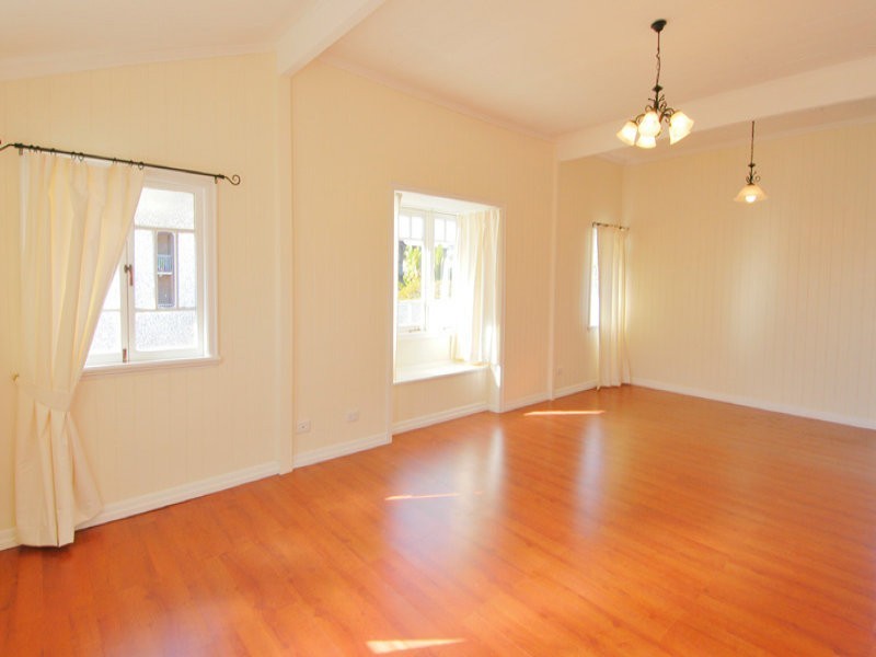Nundah QLD 4012