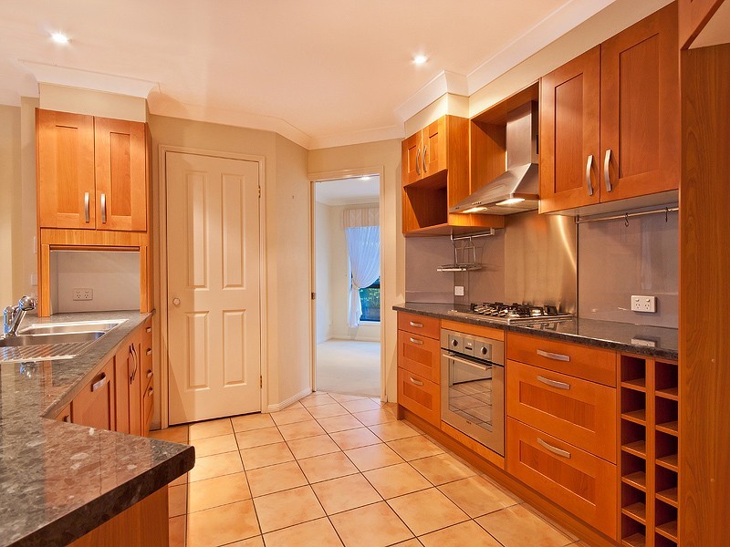 160 Galaxy St, Bridgeman Downs QLD 4035